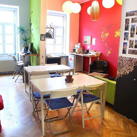 לובליאנה Hostel Zeppelin מראה חיצוני תמונה